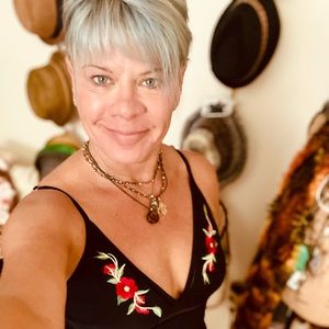 Meet your Posher, Nicole